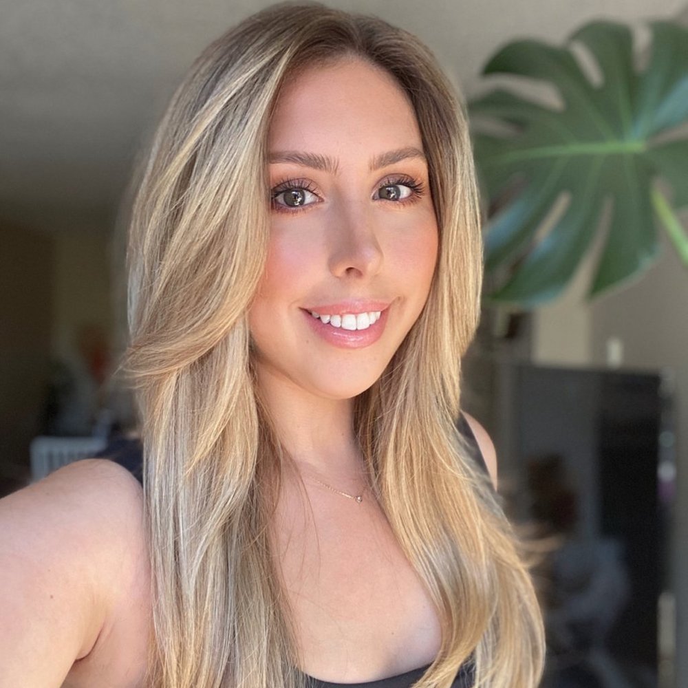 Meet your Posher, Lauren